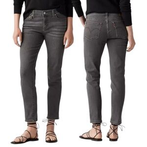 Levi’s Mid Rise Boyfriend Jeans Black Night Is Young W34 L27